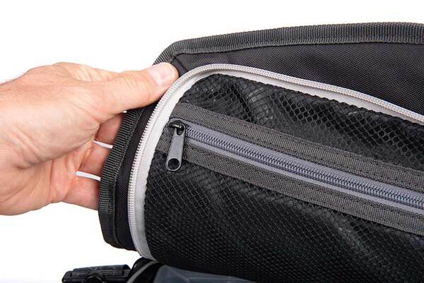 Fox Rage Camo Voyager Large Carryall (Incl. 5 Tackle boxes)