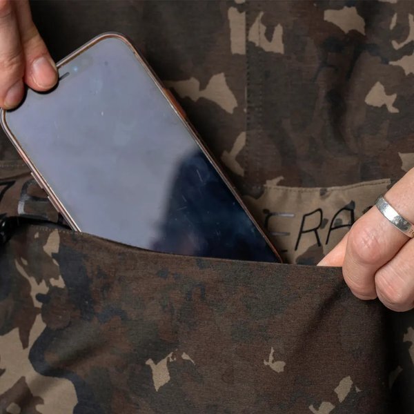 Nash ZT Helluva Peto Impermeable y Tirante Camo