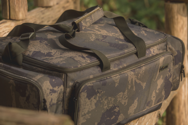 Solar Undercover Camo Carryall Tasche
