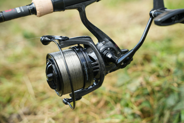 Ultimate Phantos 10000 Karpfenrolle