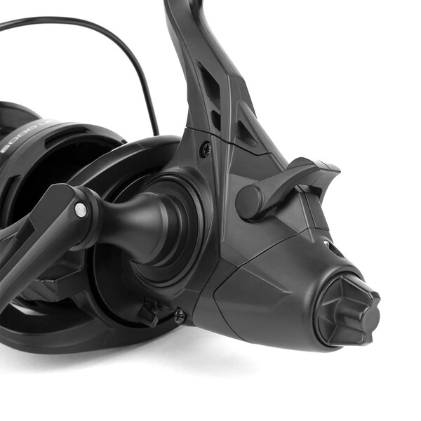 Sonik Xtractor+ FS 6000 Long Cast Carp Baitrunner Reel