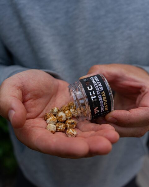 Tactic Carp Trigger Tigernut Wafters - Natural