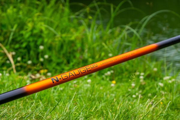 Guru N-Gauge 400 Net Handle 4m (3-delig)
