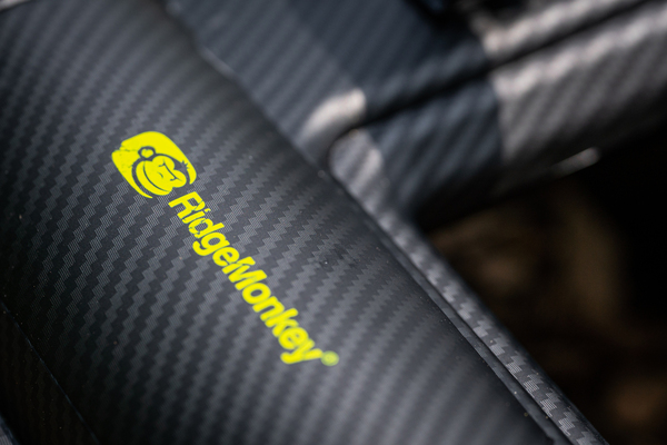 Łódka Zanętowa RidgeMonkey Hunter 750 Bait Boat