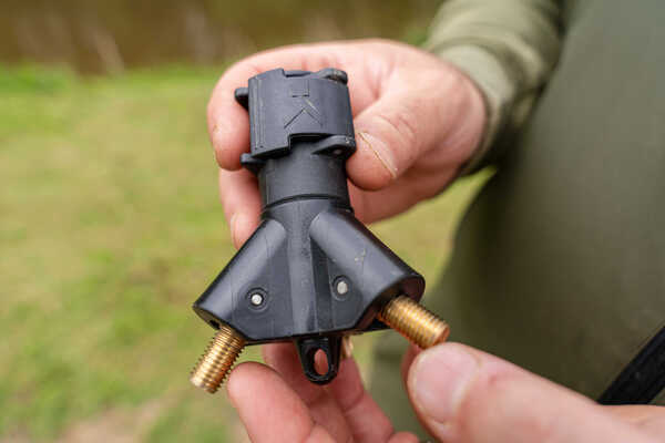 Korum Tripod Adaptor Block