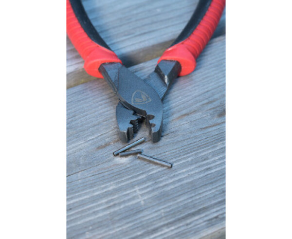Fox Rage Crimping Pliers 15cm