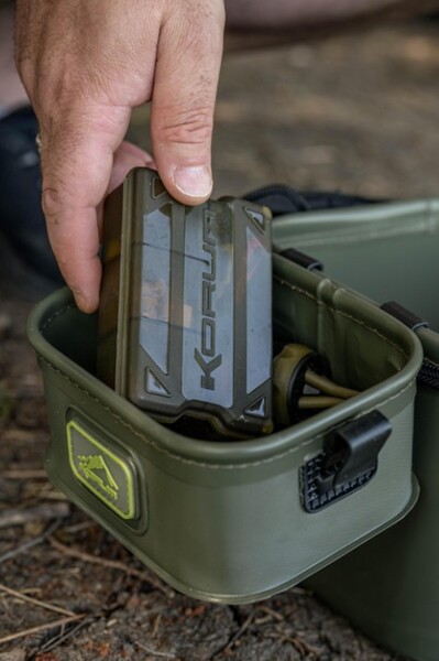 Korum EVA Solid Bait Station Aastas 8L (Incl. 2 Trays)