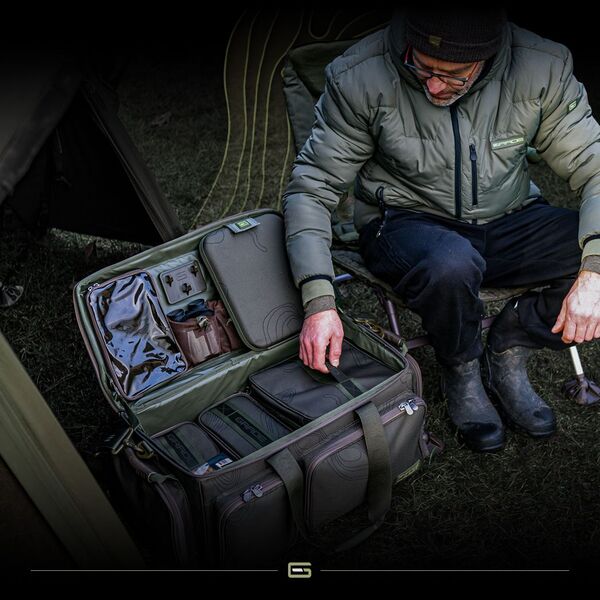 Grade D-Lux Carryall