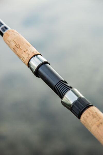 Ultimate Recruit Feeder 330 Cork