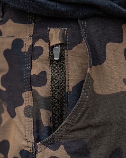 Korda Original Kombats Dark Kamo Angelhose