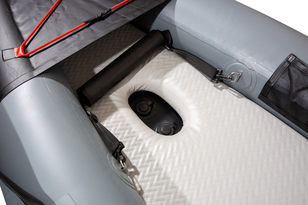 Ultimate Seeker Kayak 310