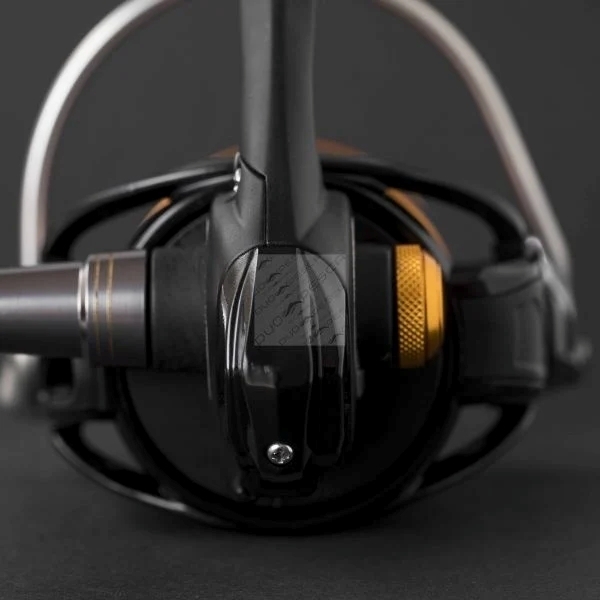 Cinnetic Raycast SP 2500 CRB4 Spinnrolle