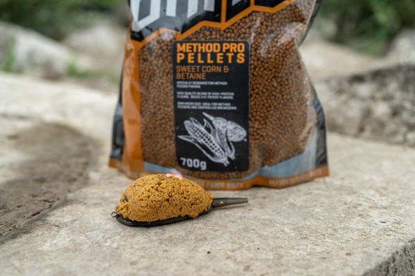 Ultimate Method Pro Pellets 700g (2mm)