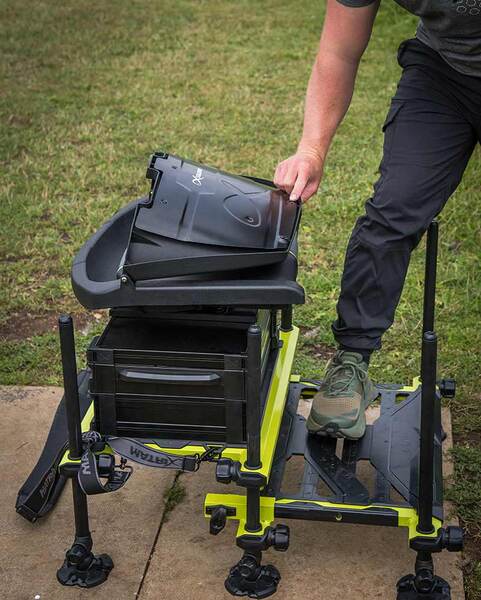 Matrix F25 Pro Swivel Seatbox Lime Edition