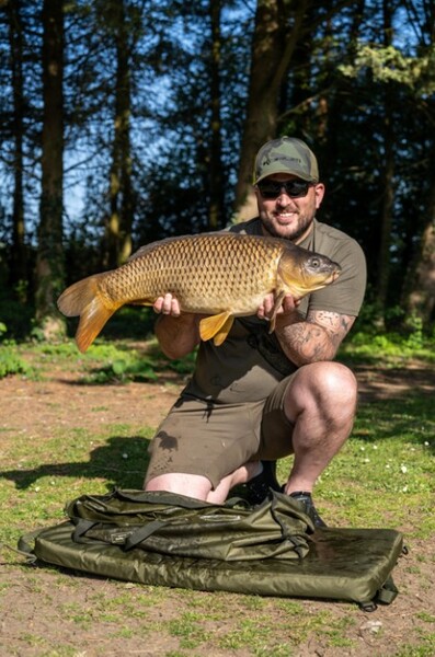 Korum Supa Lite Fishcare Set (Onthaakmat, Sling & Pouch)