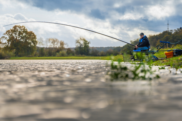 Preston Edge Monster Margin Vaste Hengel 9.5m