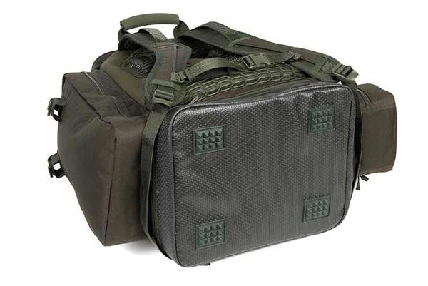 Fox Rage Predator Rucksack (Incl. Tacklebox & Rig Bin)
