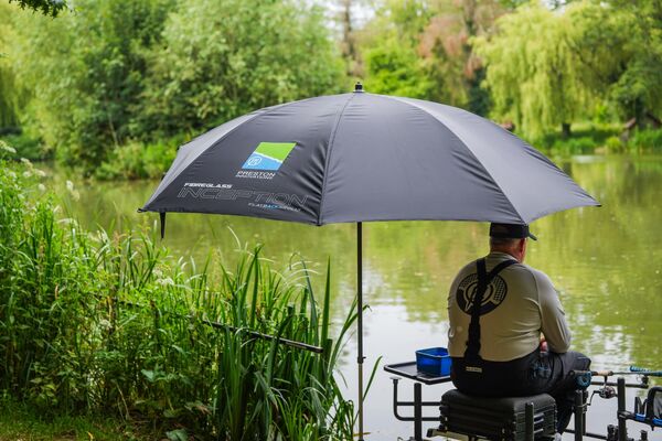 Preston Inception Fibreglass Flatback Brolly 50"