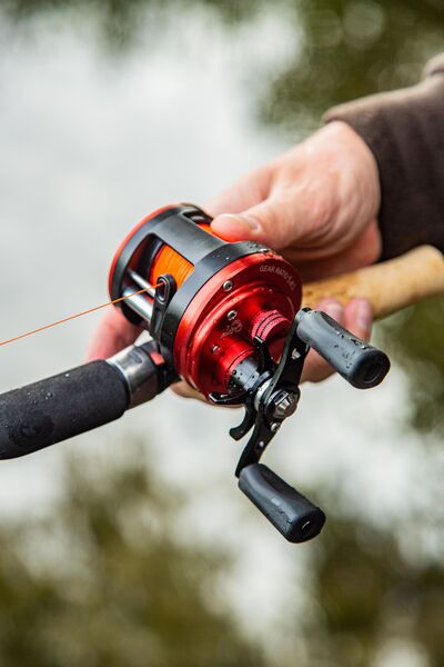 Ultimate Jerkstar 151 Carrete Baitcaster