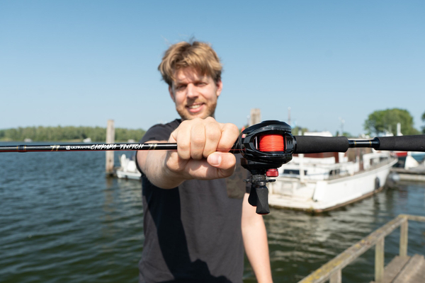 Wędka Baitcastingowa Ultimate Chikara Twitch 2.10m (10-30g)