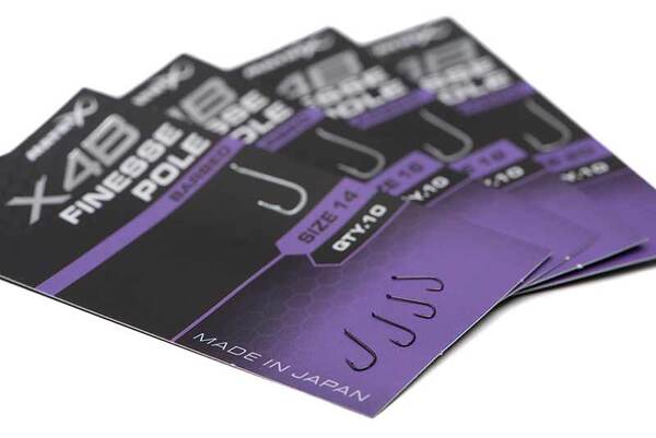 Matrix X4B Finesse Pole Witvis Haken (10 Stuks)