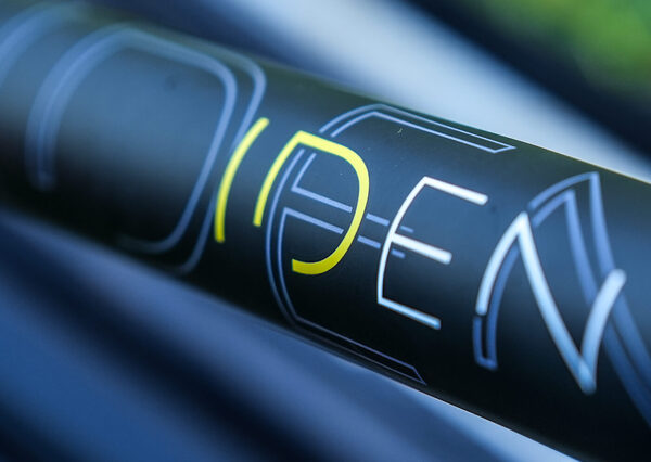 Wędka Bat Cresta Identity Ultra 2000 Pro 11.5m Superpack