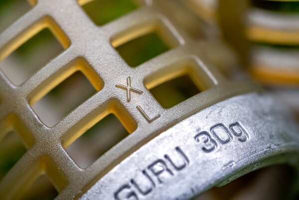 Guru X-Change Distance Feeder  - Cage