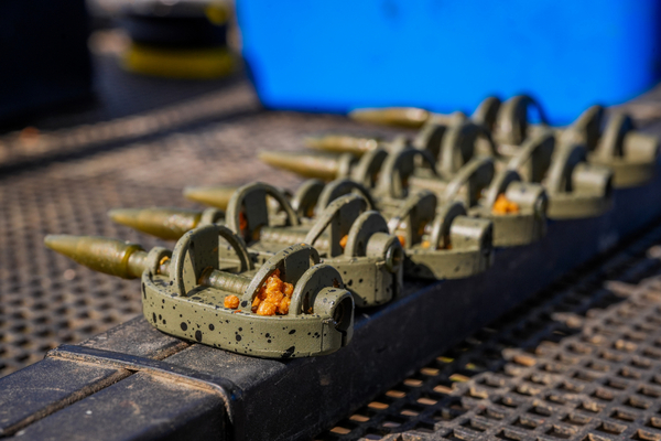 Preston ICS In-Line Dura Flat Method Feeder