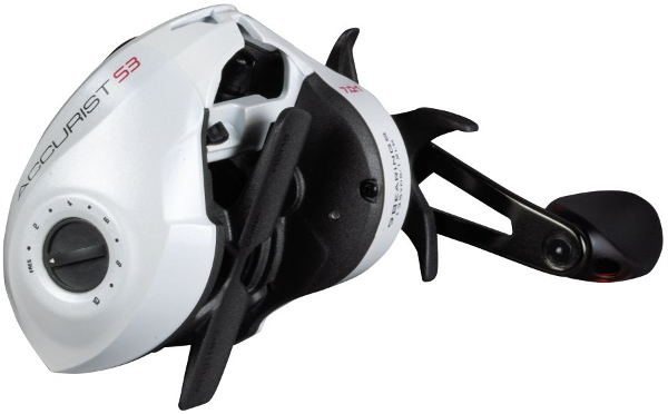 Quantum Baitcast reel Accurist with Flippin Switch