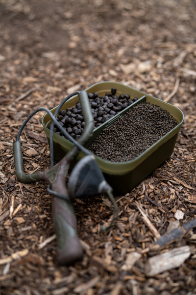 Korum Divided Bait Tub Aasdoos (2 Vakken)