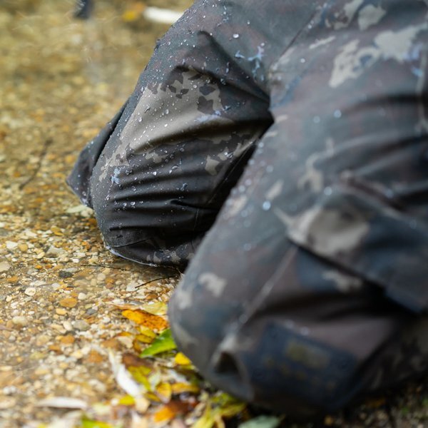 Nash ZT Helluva Pantalones Impermeables Camo