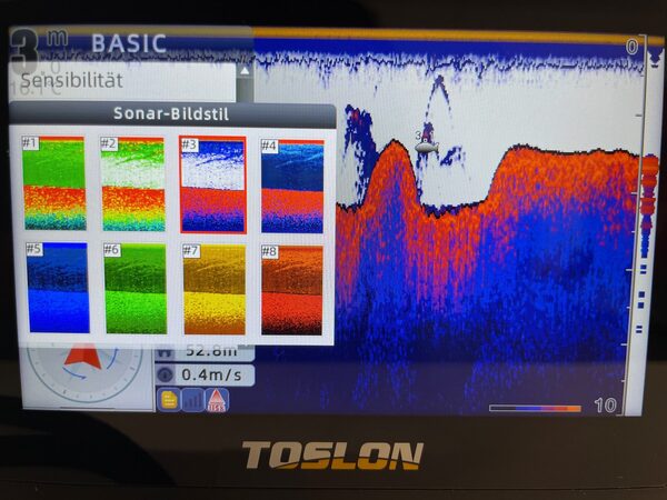 Łódka Zanętowa Carp Royal Toslon CR-X (Echosonda + GPS + Autopilot)